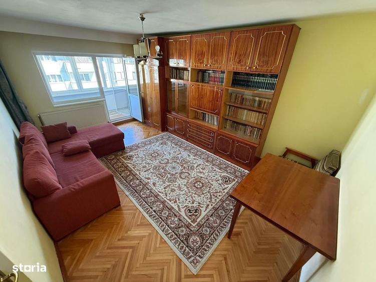 Apartament cu 3 camere în Central