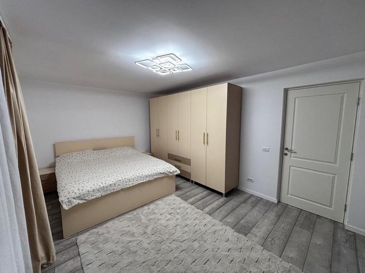 Apartament cu 2 camere decomandat în Petros