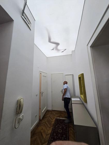 Apartament cu 4 camere în Medicină