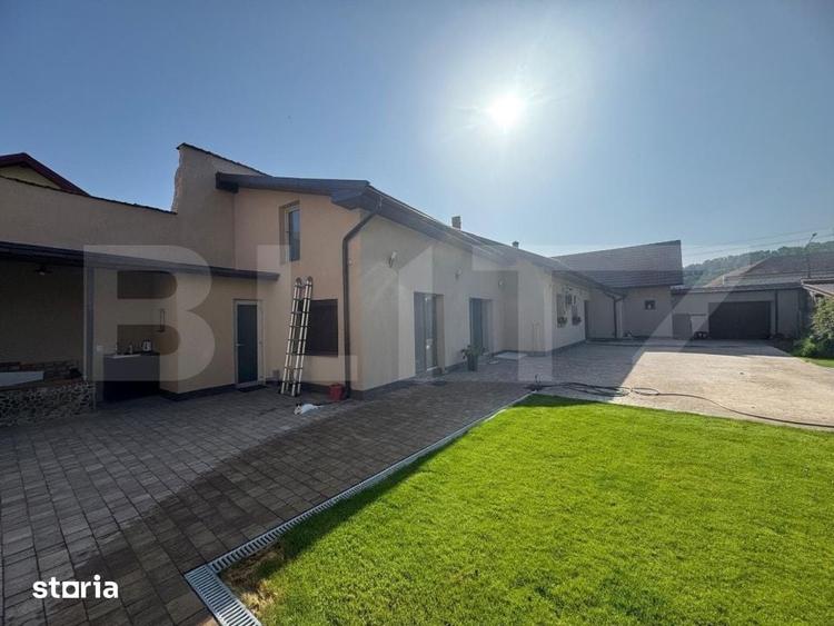 Casă cu 5 camere cu Teren 440 Mp în Central