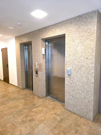 Apartament cu 2 camere decomandat în Torontalului