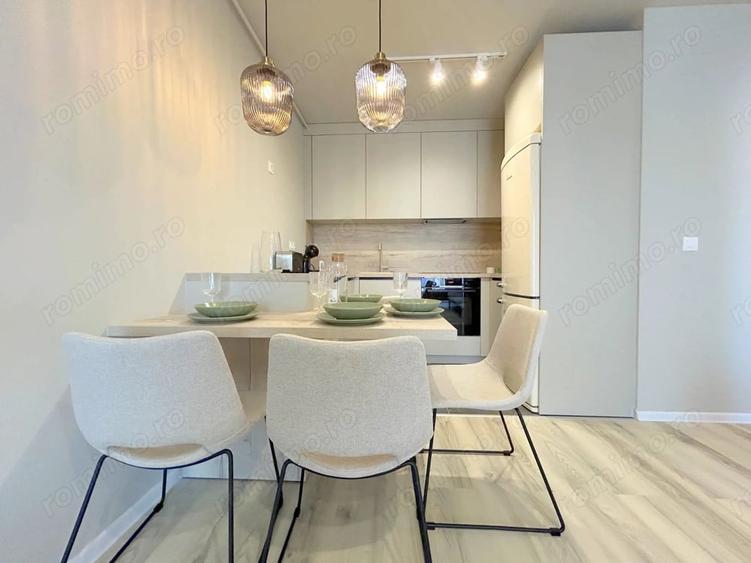 Apartament cu 2 camere decomandat în Lipovei