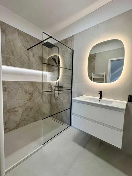 Apartament cu 2 camere semidecomandat în Florești