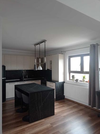 Apartament cu 2 camere semidecomandat în Florești