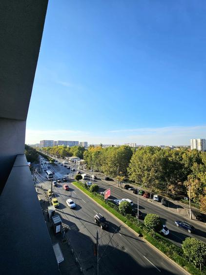 Apartament cu 2 camere semidecomandat în Păcii