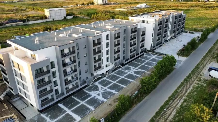 Apartament cu 3 camere decomandat în Theodor Pallady