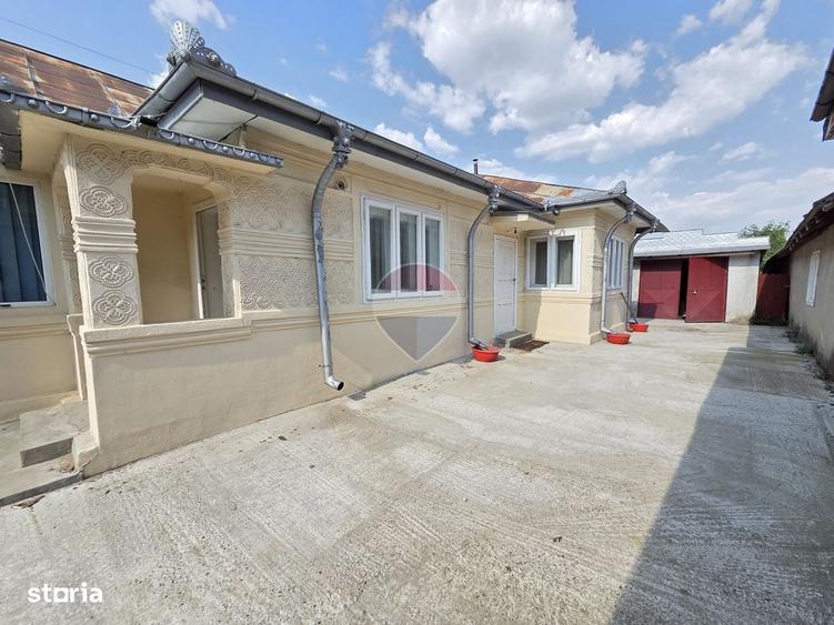 Casă cu 4 camere în Milcovul