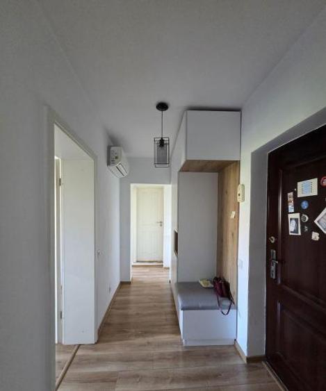 Apartament cu 2 camere decomandat, mobilat în Vitan