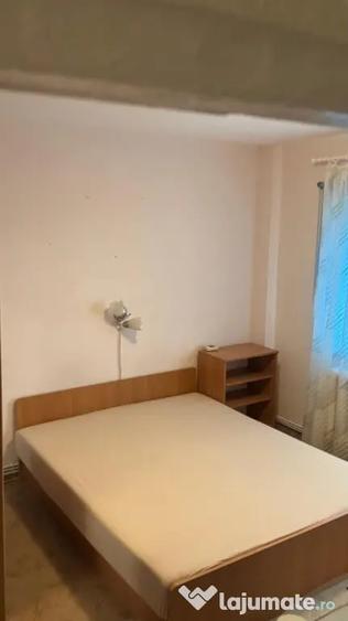 Apartament cu 2 camere decomandat în Oancea