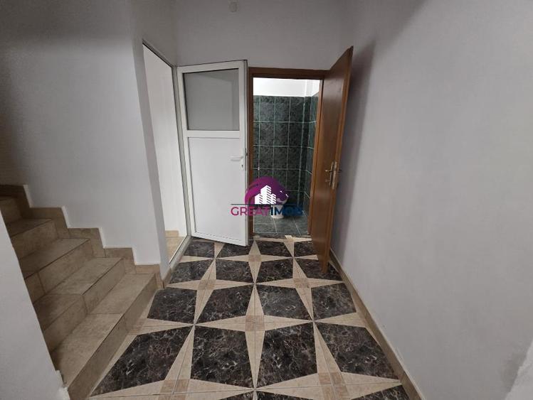 Apartament cu 3 camere decomandat, mobilat în Ultracentral