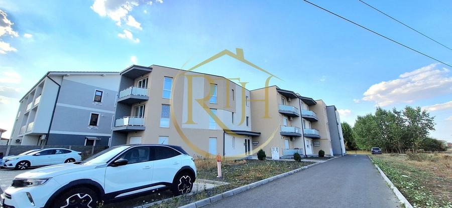 Apartament cu 2 camere semidecomandat, mobilat în Giroc