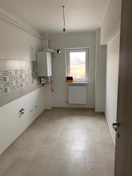 Apartament cu 2 camere semidecomandat în Bucium