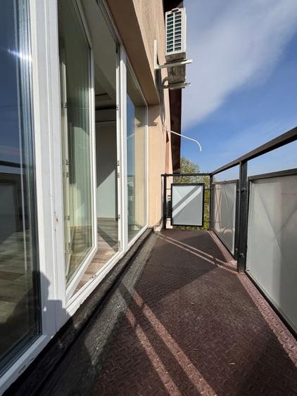 Apartament cu 3 camere nedecomandat în Șagului