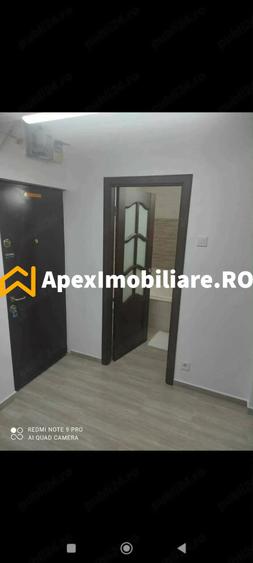 Apartament cu 2 camere decomandat, mobilat în Eroii Revoluției