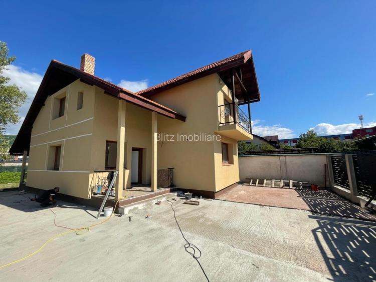 Casă nouă P+1, 160 mp, teren 600 mp, compartimentare excelentă, Baia Mare