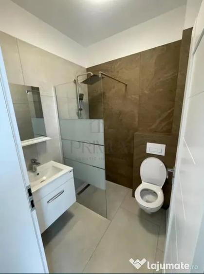 Casă cu 4 camere cu Teren 500 Mp în Moșnița Veche