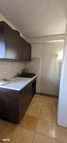 Apartament cu 2 camere decomandat în Est