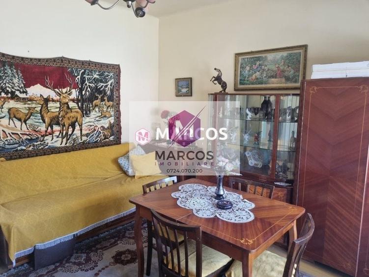 Duplex cu 5 camere cu Canalizare în Luncă