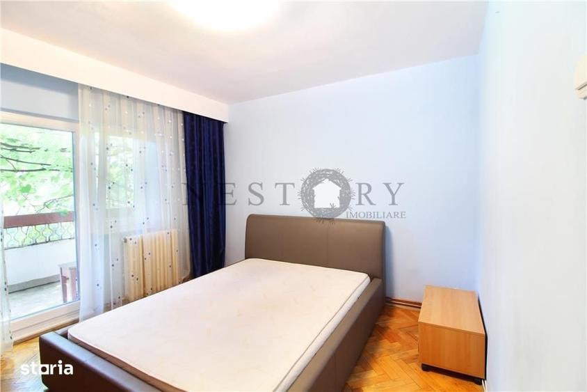 Apartament cu 3 camere decomandat în Zorilor