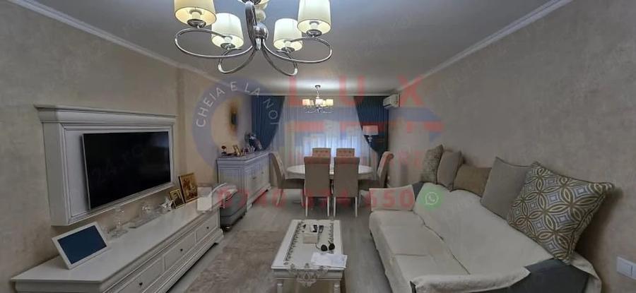 Apartament cu 3 camere decomandat în Ultracentral