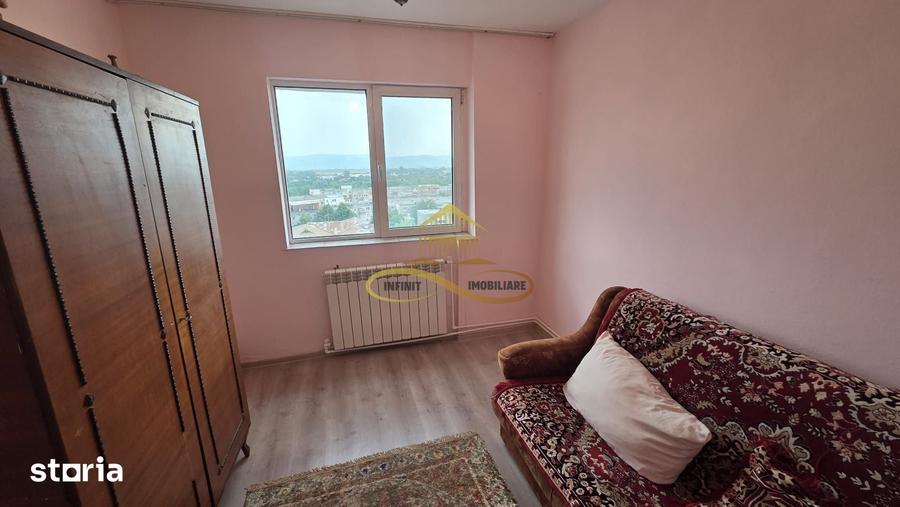 Apartament cu 3 camere în Cornișa