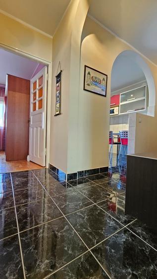 Apartament cu 2 camere decomandat în Scriitorilor