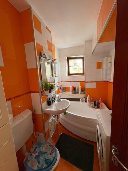 Apartament spațios cu 3 camere | Bulevardul Unirii | Etaj 6 / lift | Centrală p - 11
