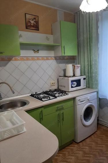 Garsonieră decomandată în Bucovina