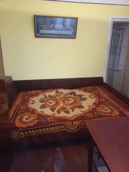 Casă cu 4 camere cu Teren 22 Mp în Central
