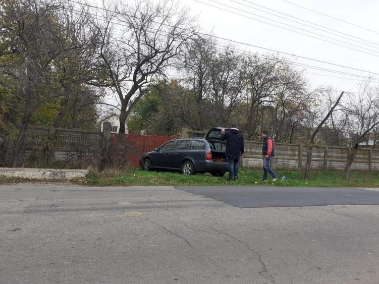 Casă individuală cu 5 camere cu Teren 13000 Mp în Ghizdăvești