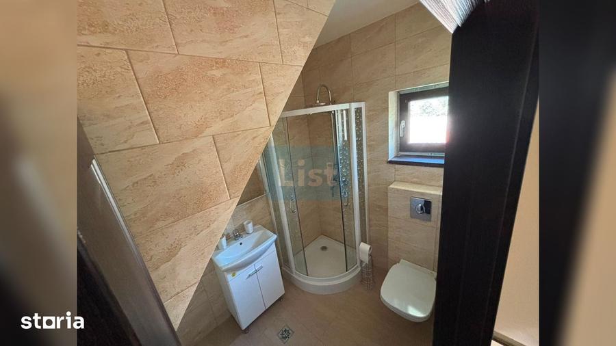 Casă cu 5 camere cu Teren 40 Mp în Central