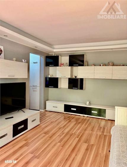 Apartament cu 2 camere semidecomandat în Dacia
