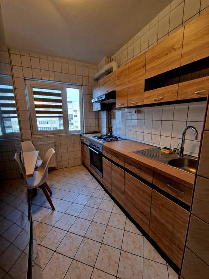 Apartament cu 2 camere semidecomandat în Păulești