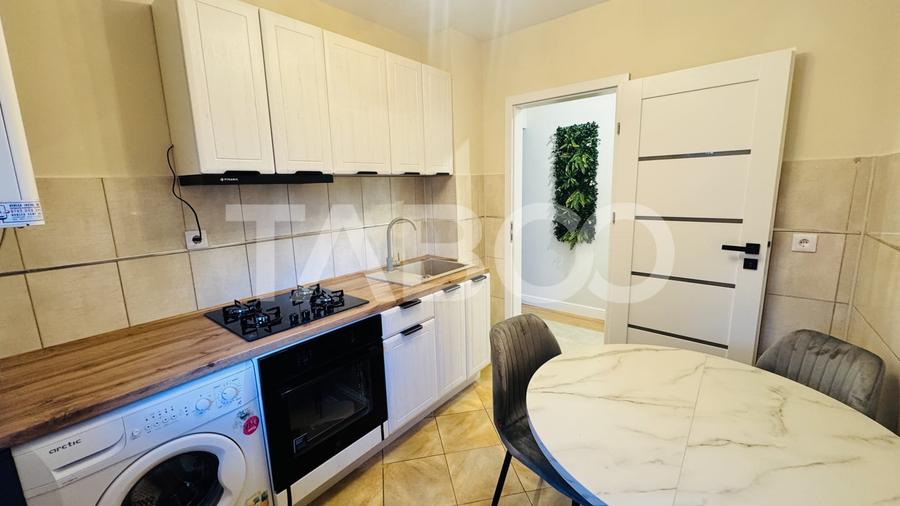 Apartament cu 2 camere decomandat, mobilat în Central