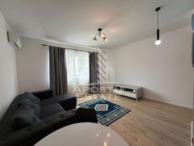 Apartament cu 2 camere decomandat, mobilat în Dumbrăvița