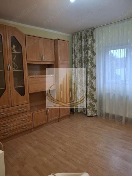 Garsonieră decomandată, mobilată în Blașcovici