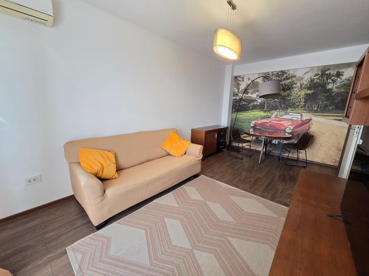Apartament cu 2 camere decomandat în Tineretului