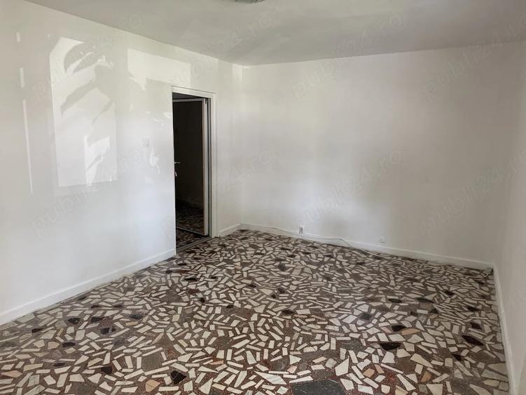 Spațiu comercial, de 53 mp, în Central