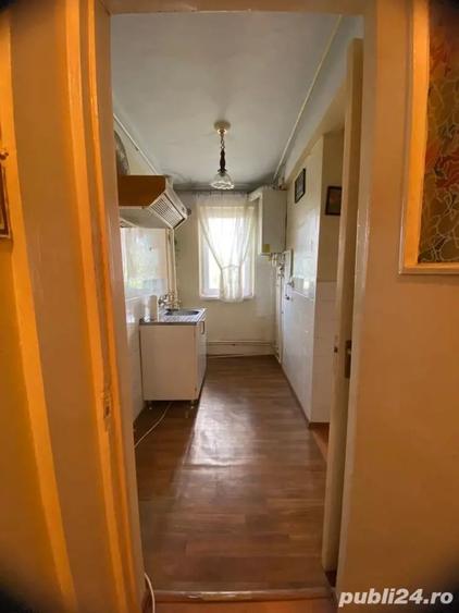 Apartament cu 2 camere semidecomandat în Braniștea