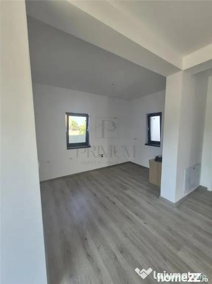 Casă cu 3 camere cu Teren 350 Mp în Moșnița Nouă