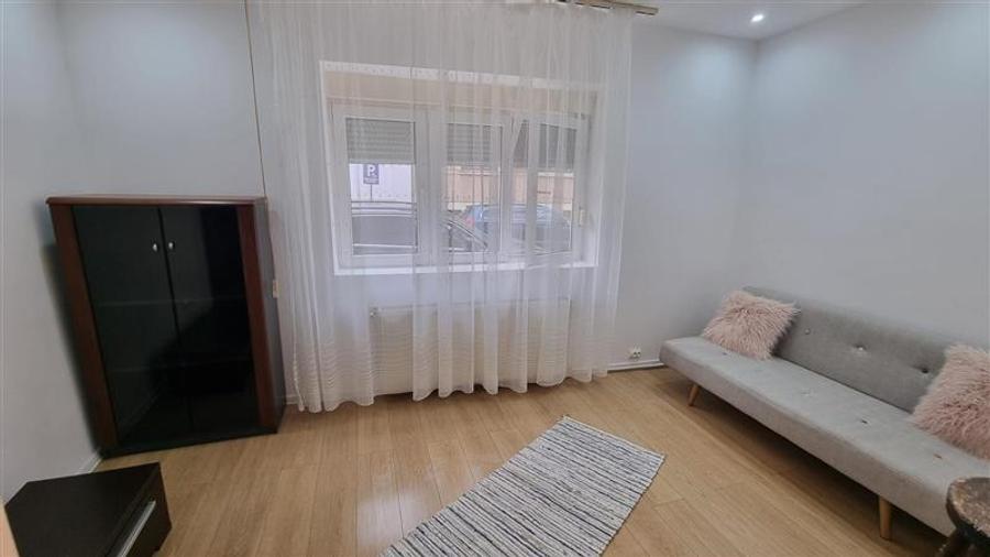 Apartament cu 2 camere decomandat, mobilat în Foișorul de Foc