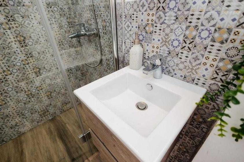 Garsonieră în Central