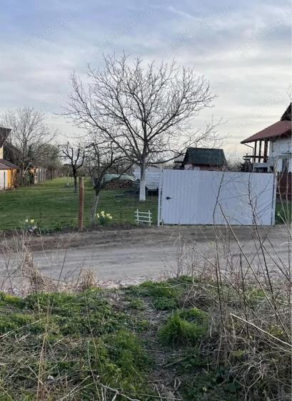 Teren de 1690 mp, în Central