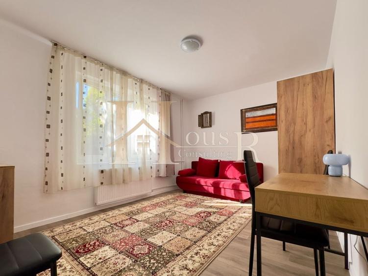 Apartament cu 2 camere decomandat, mobilat în Complex Studențesc