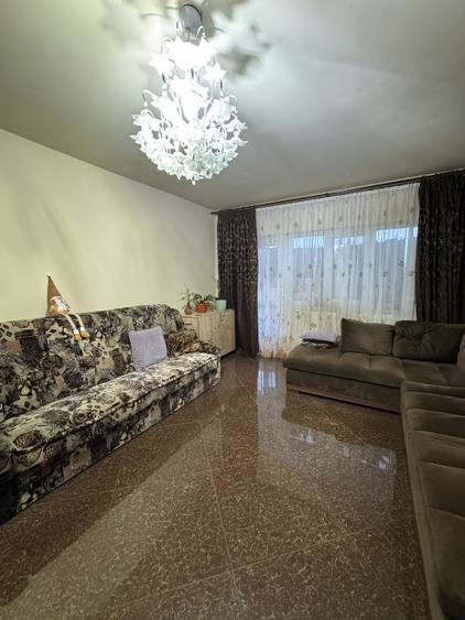 Apartament cu 4 camere decomandat în Nord