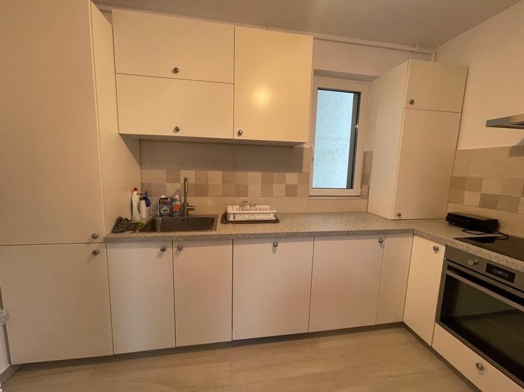 Apartament cu 2 camere decomandat în Aradului
