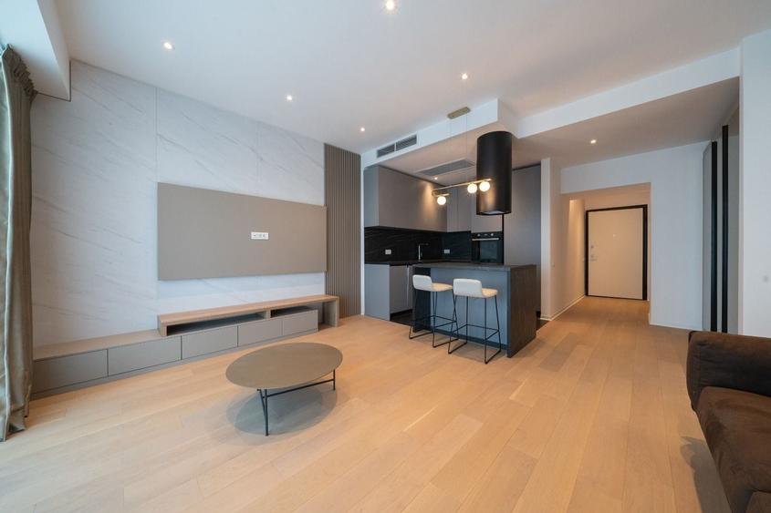 Apartament cu 3 camere, mobilat în Floreasca
