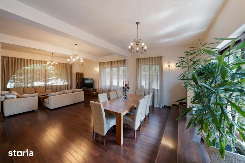 Casă cu 6 camere cu Teren 534 Mp în Glina