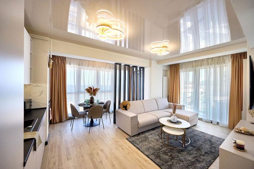 Apartament cu 3 camere decomandat în Mamaia-Sat