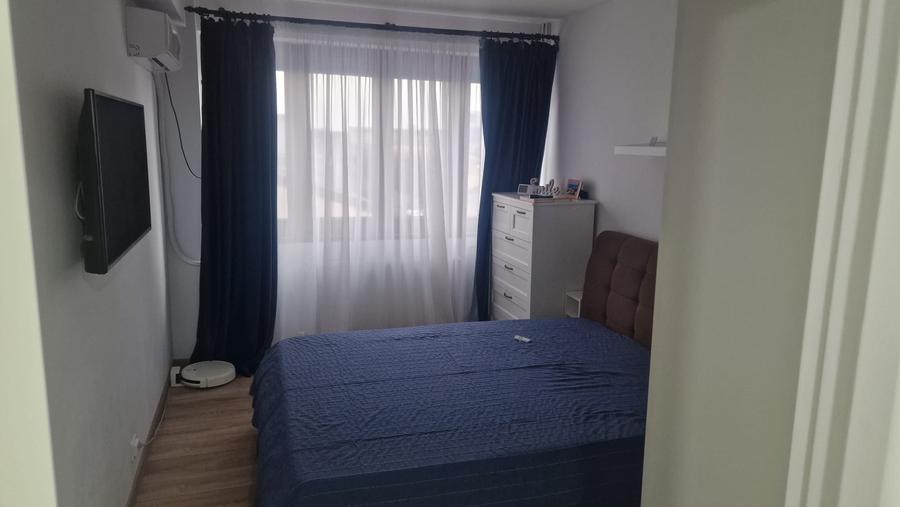 Apartament cu 3 camere circular, mobilat în Ultracentral